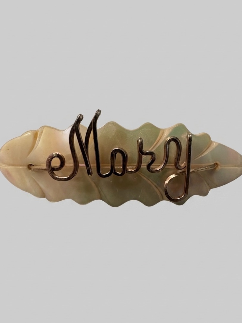 Vintage Mother of Pearl "Mary" Name Brooch – Hand Carved Leaf Shell